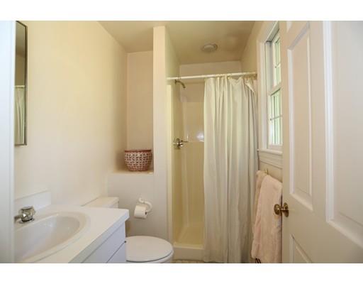 65 Canterbury Ln, Needham, MA 02492 photo 23