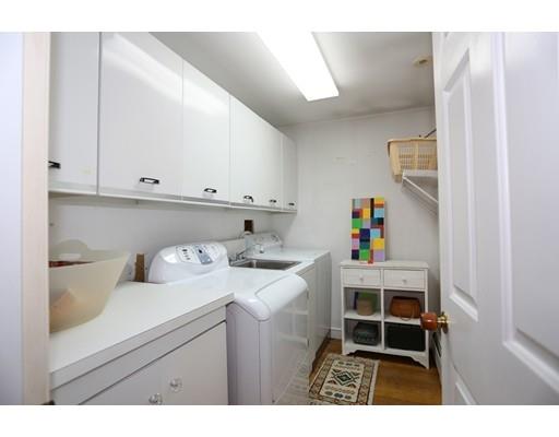 65 Canterbury Ln, Needham, MA 02492 photo 24