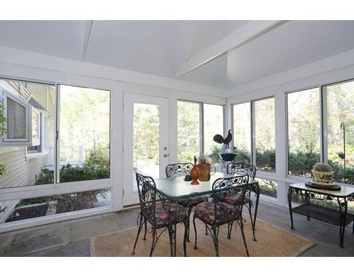 65 Canterbury Ln, Needham, MA 02492 photo 13