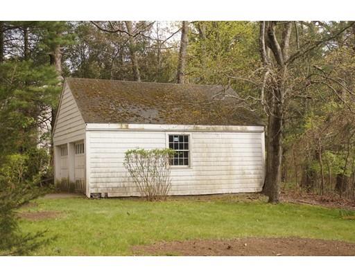 104 Claybrook Rd, Dover, MA 02030 photo 6