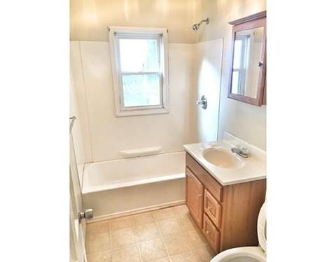 26 Talbot Rd, Springfield, MA 01119 photo 11