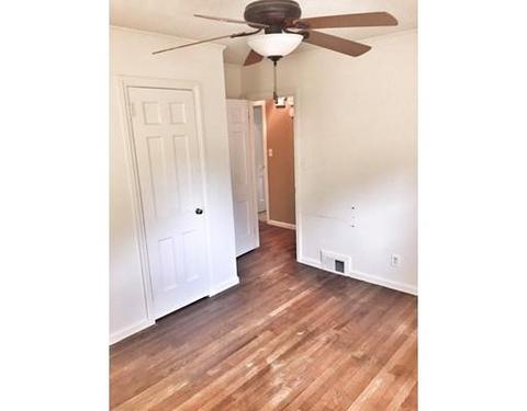 26 Talbot Rd, Springfield, MA 01119 photo 12