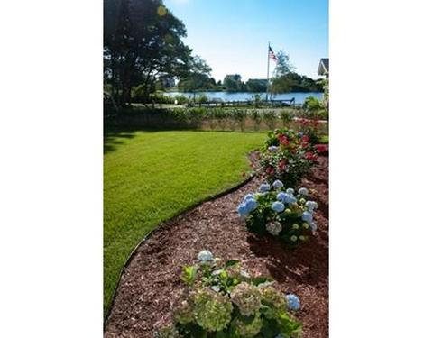 21 Menemsha Rd, Mashpee, MA 02649 photo 4