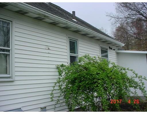 46 Bentley St, Springfield, MA 01108 photo 3