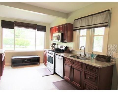 480 Porter Rd, Springfield, MA 01128 photo 5