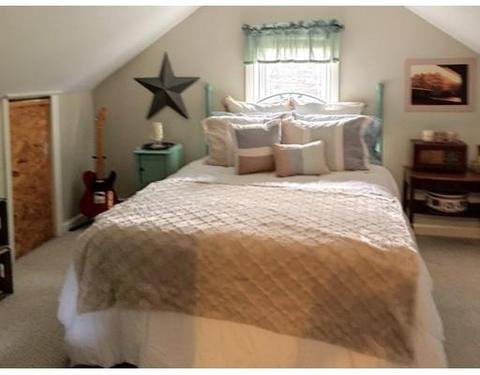 480 Porter Rd, Springfield, MA 01128 photo 14
