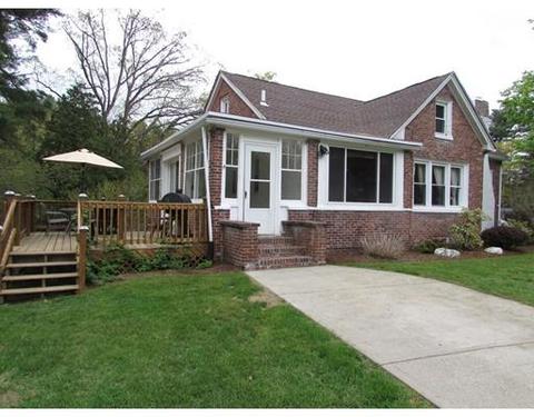 480 Porter Rd, Springfield, MA 01128 photo 1