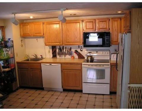 15 Glendale St, Maynard, MA 01754 photo 3