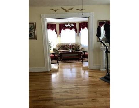 6 Border St, Lawrence, MA 01843 photo 3