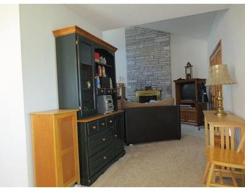 312 Hemlock St, Fall River, MA 02720 photo 7