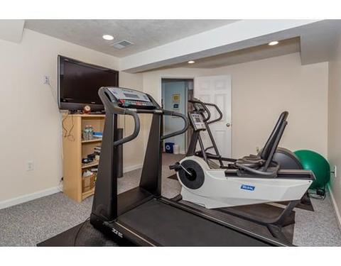 105 Thoreau Rd, Canton, MA 02021 photo 22