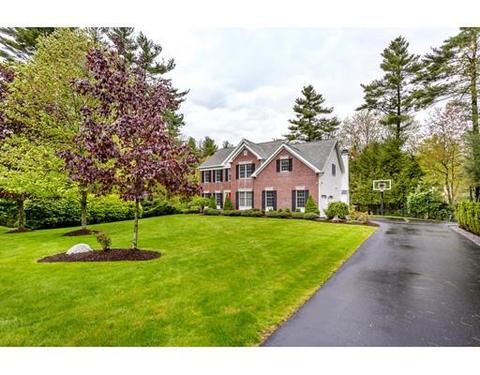 105 Thoreau Rd, Canton, MA 02021 photo 2