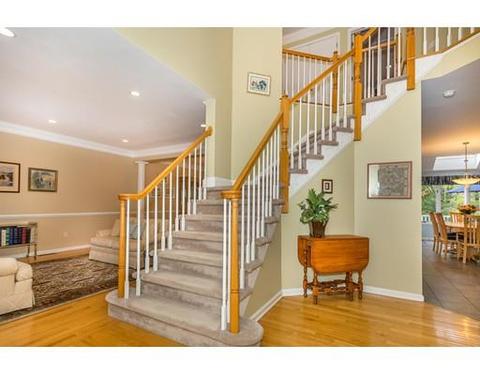 105 Thoreau Rd, Canton, MA 02021 photo 3