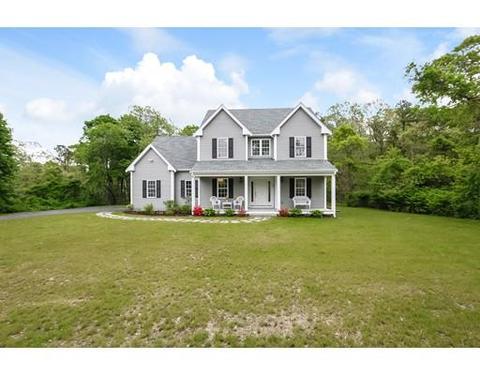 3 Jillian Dr, Bourne, MA 02532 photo 1