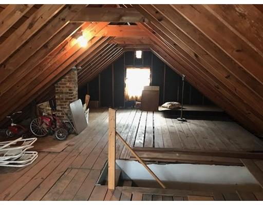 91 Pheland St, Springfield, MA 01109 photo 10