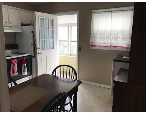 91 Pheland St, Springfield, MA 01109 photo 6