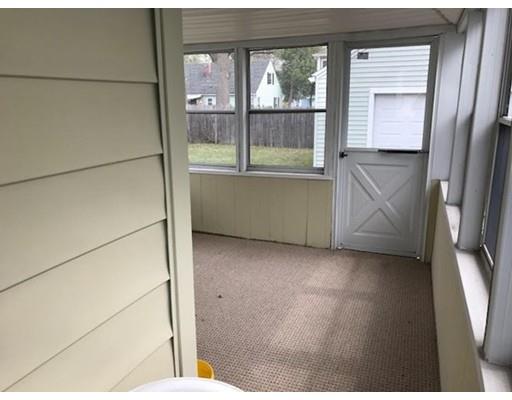 91 Pheland St, Springfield, MA 01109 photo 8