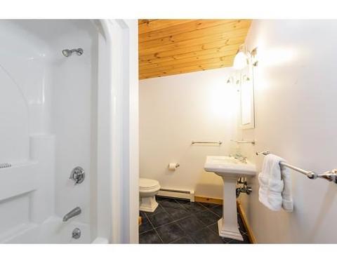 30 Ye Olde County Rd, Gloucester, MA 01930 photo 12