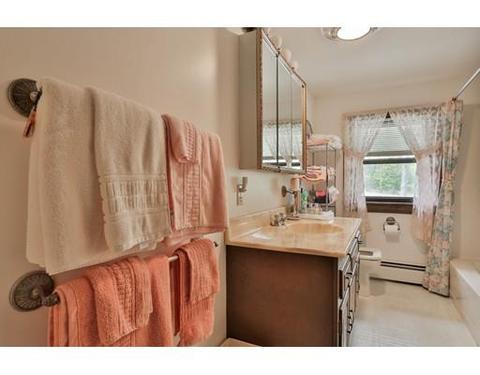 62 Goodhue, Derry, NH 03038 photo 17