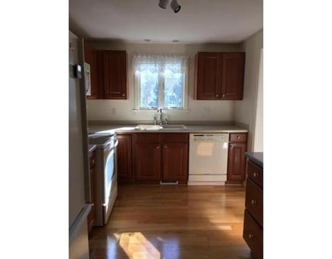 6 Classic Cir, Mashpee, MA 02649 photo 4