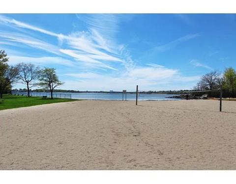 3 Oceanside Dr, Beverly, MA 01915 photo 18