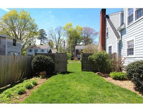 3 Oceanside Dr, Beverly, MA 01915 photo 10