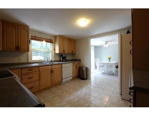 463 Nottingham Dr, Barnstable, MA 02632 photo 13