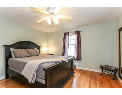 39 Old Brook Rd, Springfield, MA 01118 photo 12