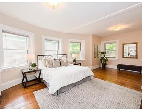682 Washington St, Brookline, MA 02446 photo 19