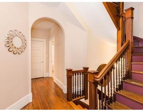 682 Washington St, Brookline, MA 02446 photo 25