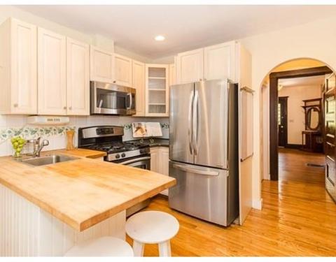 682 Washington St, Brookline, MA 02446 photo 15