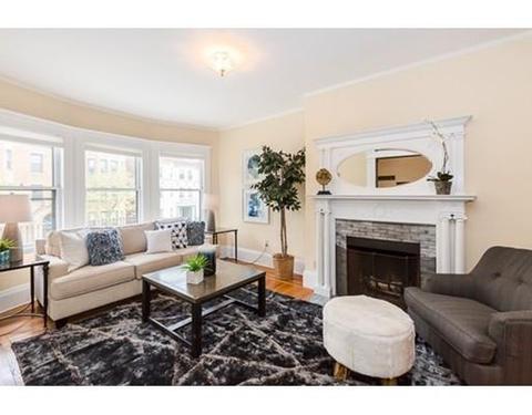 682 Washington St, Brookline, MA 02446 photo 6