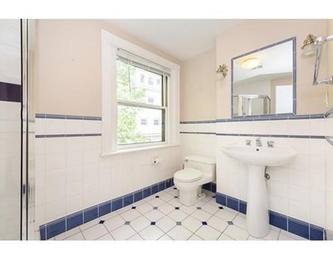 682 Washington St, Brookline, MA 02446 photo 28