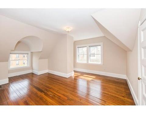 682 Washington St, Brookline, MA 02446 photo 27