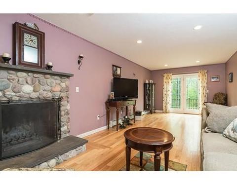 11 White Ave, Maynard, MA 01754 photo 5