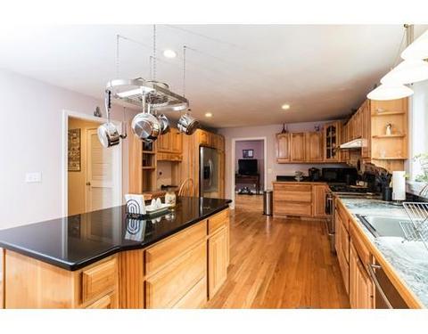 11 White Ave, Maynard, MA 01754 photo 9