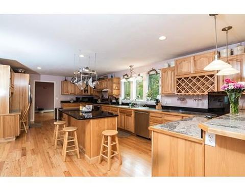 11 White Ave, Maynard, MA 01754 photo 8