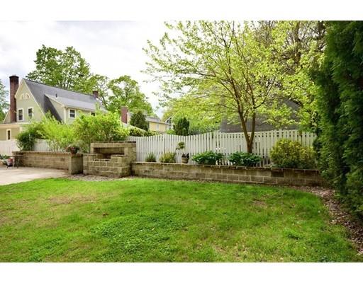 76 Bronson Ter, Springfield, MA 01108 photo 26