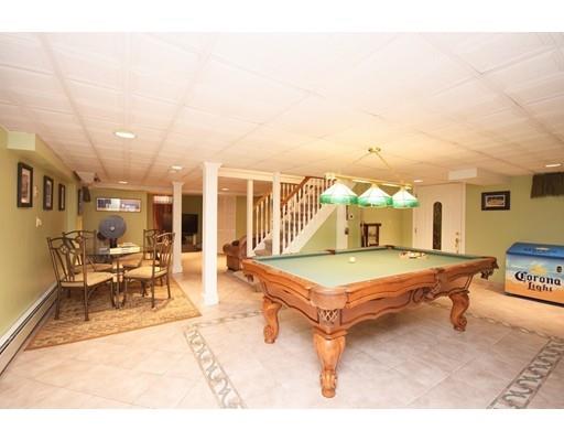 76 Bronson Ter, Springfield, MA 01108 photo 21