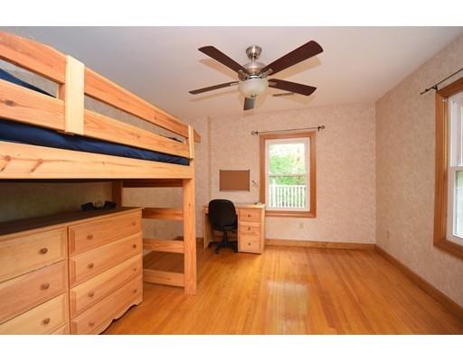 76 Bronson Ter, Springfield, MA 01108 photo 18