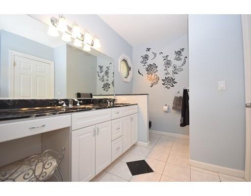 76 Bronson Ter, Springfield, MA 01108 photo 14