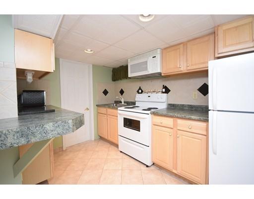 76 Bronson Ter, Springfield, MA 01108 photo 22
