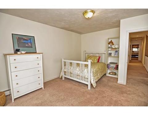 11 Fieldstone Path, Walpole, MA 02081 photo 18