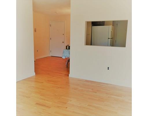 5 Washington St #B5, Reading, MA 01867 photo 3