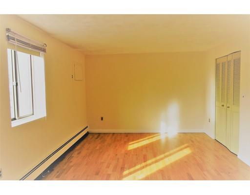 5 Washington St #B5, Reading, MA 01867 photo 2