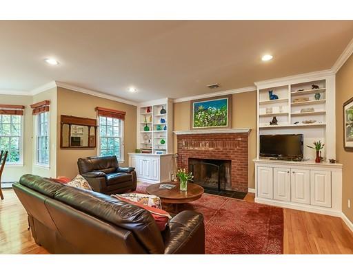 6 Smith St, Needham, MA 02492 photo 4