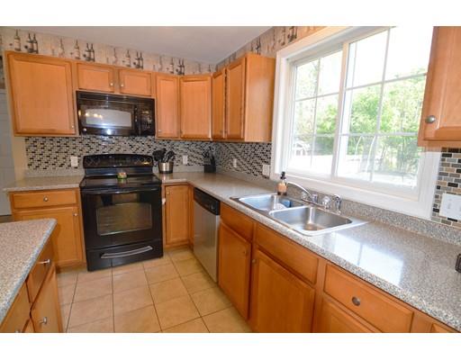 187 Lucerne Rd, Springfield, MA 01119 photo 5