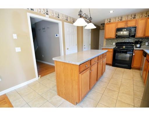 187 Lucerne Rd, Springfield, MA 01119 photo 7