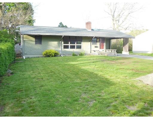 9 Vine St, Gloucester, MA 01930 photo 1