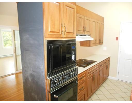 9 Vine St, Gloucester, MA 01930 photo 15